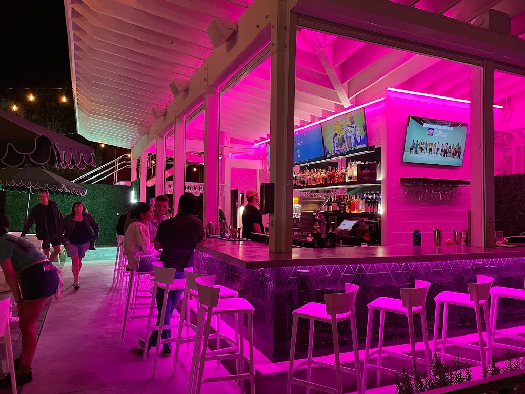 PROPER BURGER Downtown | restaurant | 9 E Garden St, Pensacola, FL 32501, USA | 8507120312 OR +1 850-712-0312