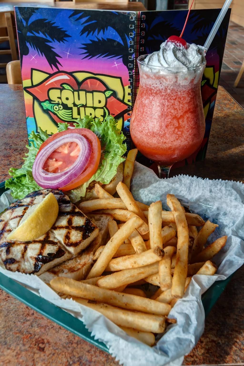 Squid Lips | restaurant | 1660 Indian River Dr, Sebastian, FL 32958, USA | 7725893828 OR +1 772-589-3828