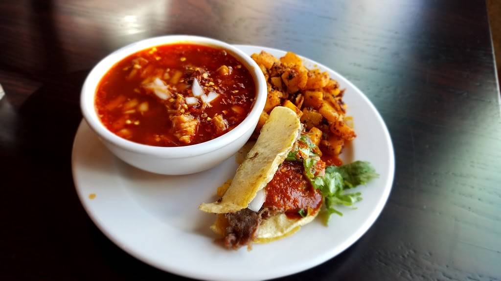 Cuñados Restaurant | restaurant | 8030 Gateway Blvd E, El Paso, TX 79907, USA | 9158571000 OR +1 915-857-1000