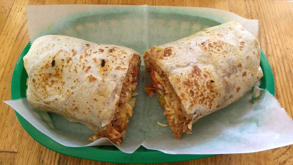 Mariachis Tacos | restaurant | 1936 E Touhy Ave, Des Plaines, IL 60018, USA | 8478135134 OR +1 847-813-5134