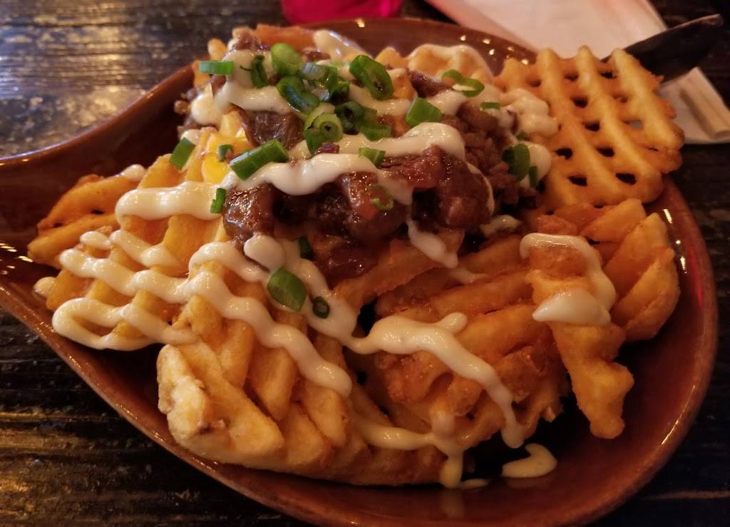 Tonkotsu Shabu Shabu | restaurant | 1920 W 3500 S, West Valley City, UT 84119, USA | 8017393449 OR +1 801-739-3449