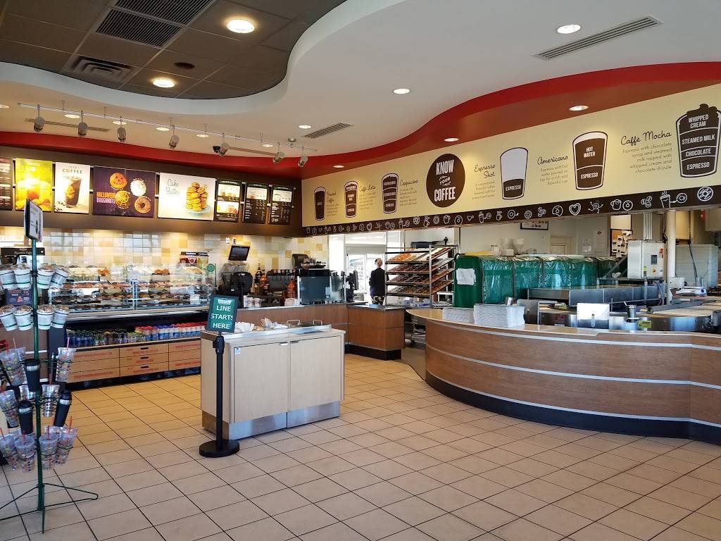 Krispy Kreme | bakery | 35 Burgess Rd, Harrisonburg, VA 22801, USA | 5404342680 OR +1 540-434-2680