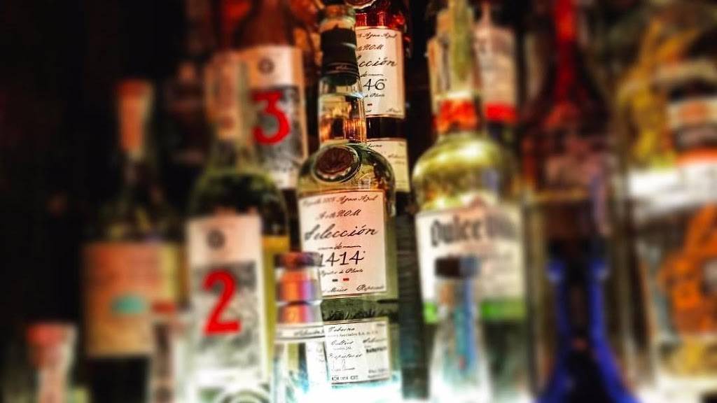 Zapata Tacos and Tequila Bar | restaurant | 15 Jones St NW, Norcross, GA 30071, USA | 7702480052 OR +1 770-248-0052