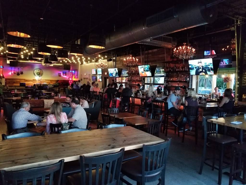 Crazy Uncle Mikes | restaurant | 6450 N Federal Hwy, Boca Raton, FL 33487, USA | 5619312889 OR +1 561-931-2889