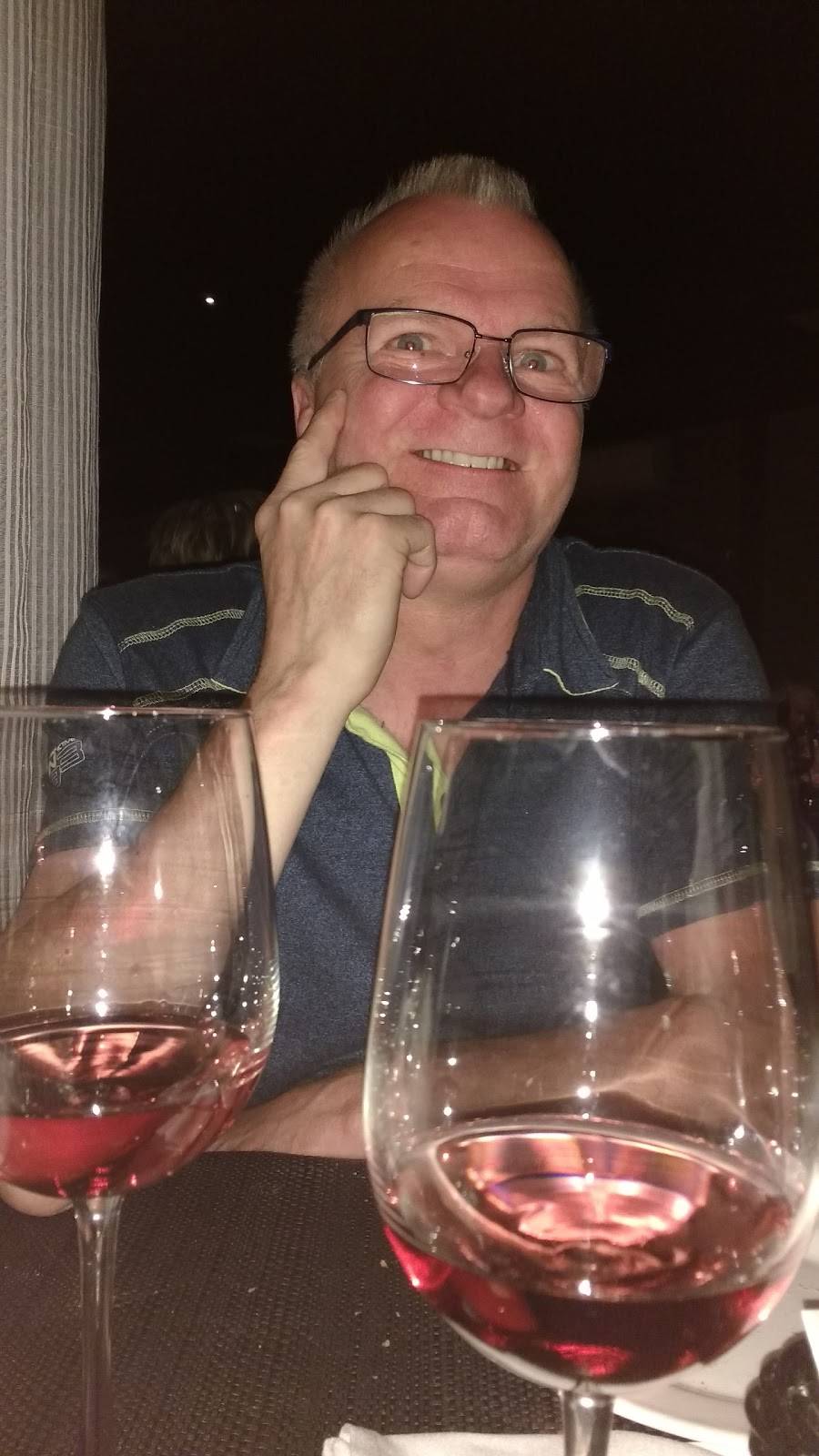 Charbois Rouge | restaurant | 1970 Rue Léonard-de-Vinci, Sainte-Julie, QC J3E 1Y8, Canada | 4509224400 OR +1 450-922-4400