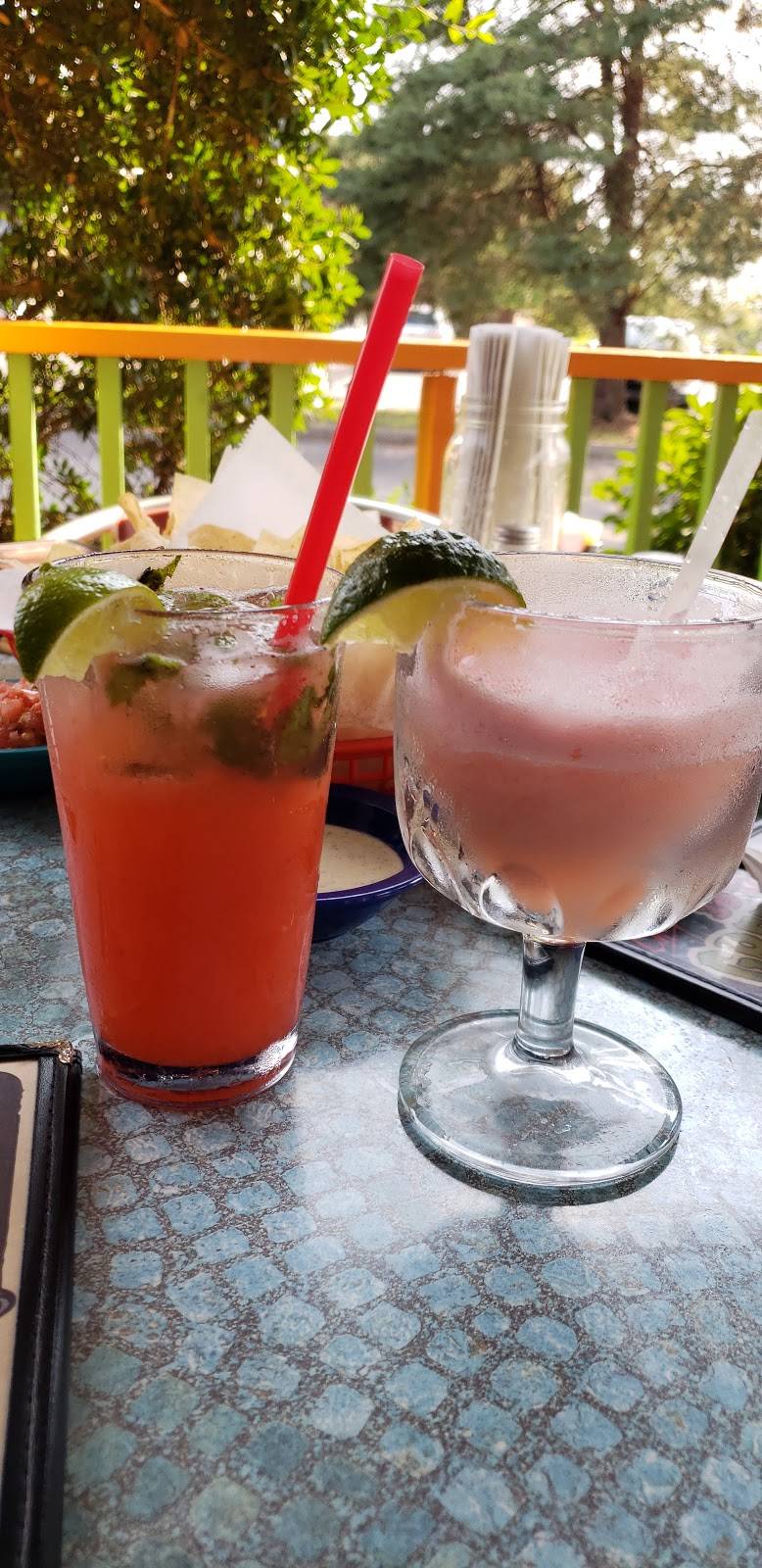 Chuys | restaurant | 104 Oxmoor Ct, Louisville, KY 40222, USA | 5023273033 OR +1 502-327-3033