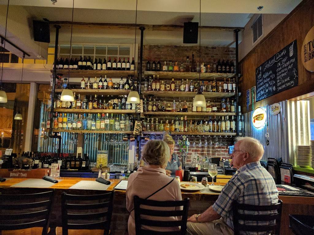 The Standard Restaurant | restaurant | 1520 Broadway, Fort Myers, FL 33901, USA | 2392196463 OR +1 239-219-6463