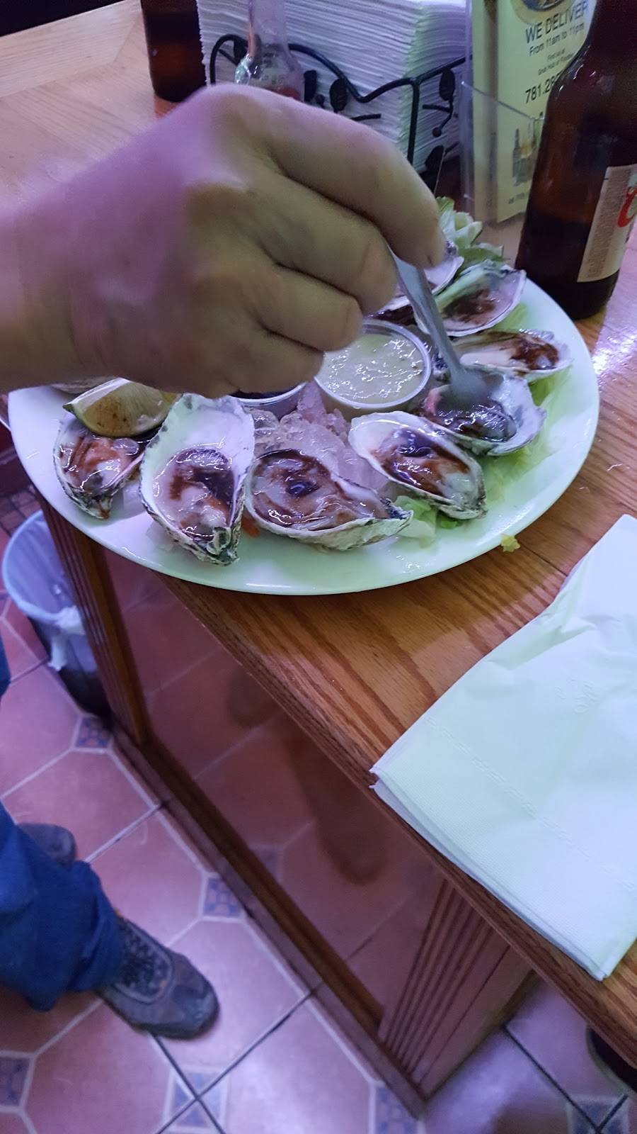 Fajitas Sport Bar | restaurant | 46 Revere St, Revere, MA 02151, USA | 7812899192 OR +1 781-289-9192