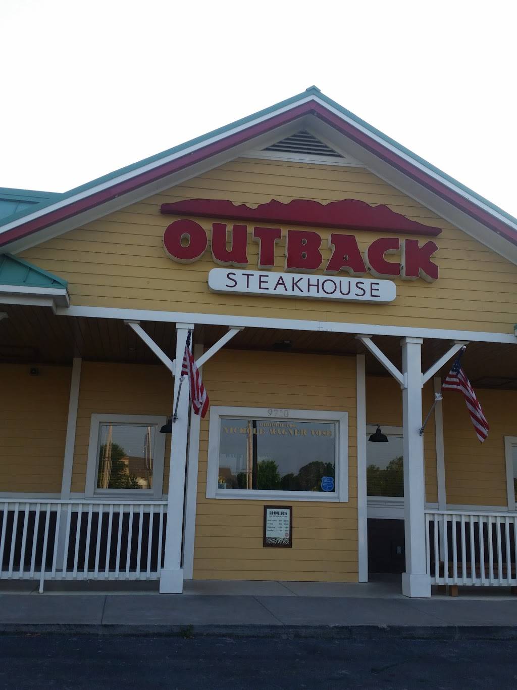 Outback Steakhouse | restaurant | 9710 Riverside Pkwy, Tulsa, OK 74137, USA | 9182990069 OR +1 918-299-0069