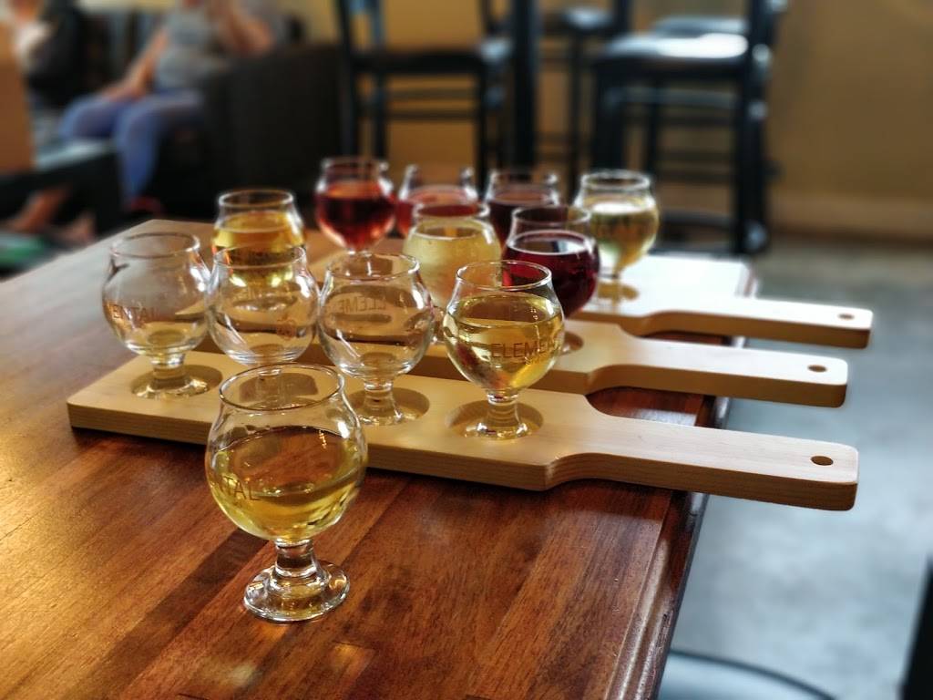 Elemental Cider Co. | restaurant | 6015 180th St NE #101, Arlington, WA 98223, USA | 3602948518 OR +1 360-294-8518