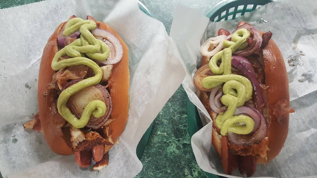 Action Burger | restaurant | 292 Graham Ave, Brooklyn, NY 11211, USA | 7185994376 OR +1 718-599-4376