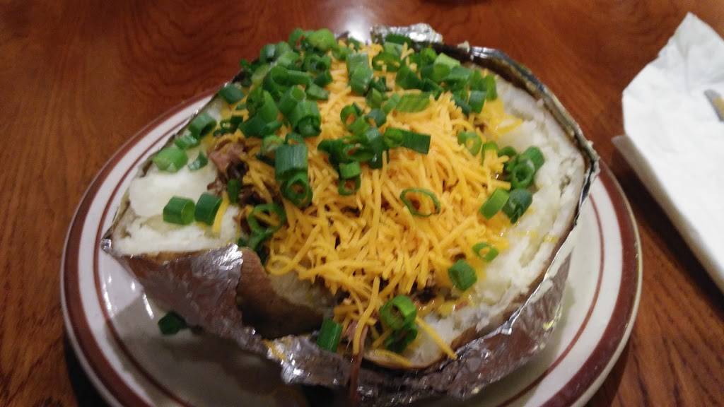 Outlaws Barbeque | restaurant | 2334 S Belt Line Rd, Grand Prairie, TX 75051, USA | 9722636063 OR +1 972-263-6063