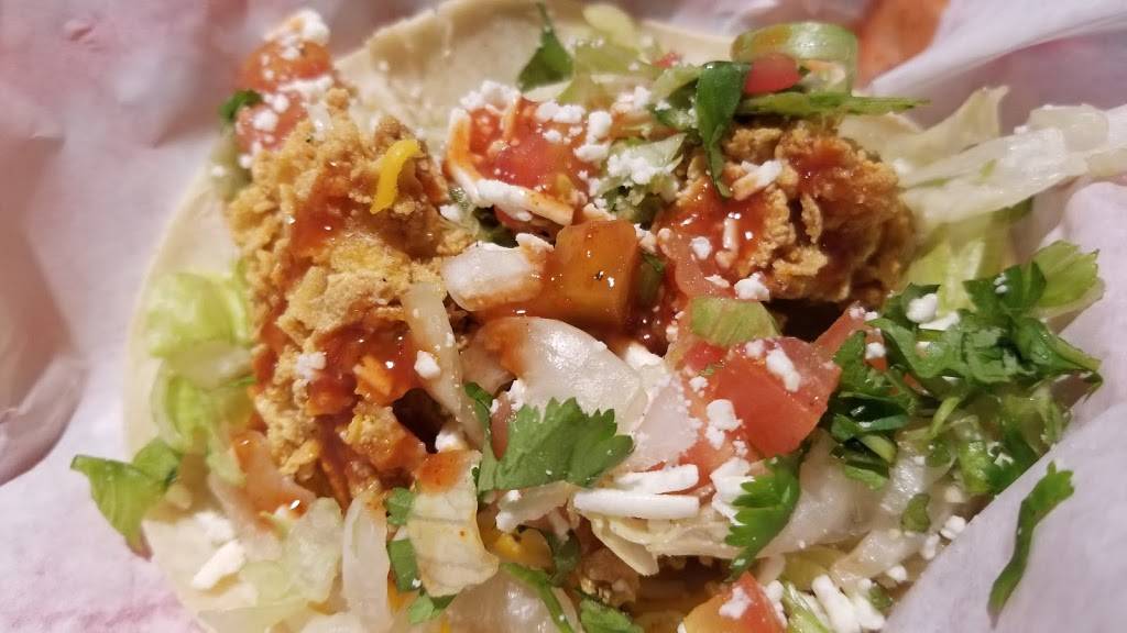 Fuzzys Taco Shop | restaurant | 138 Vintage Park Blvd suite l, Houston, TX 77070, USA | 8325597133 OR +1 832-559-7133