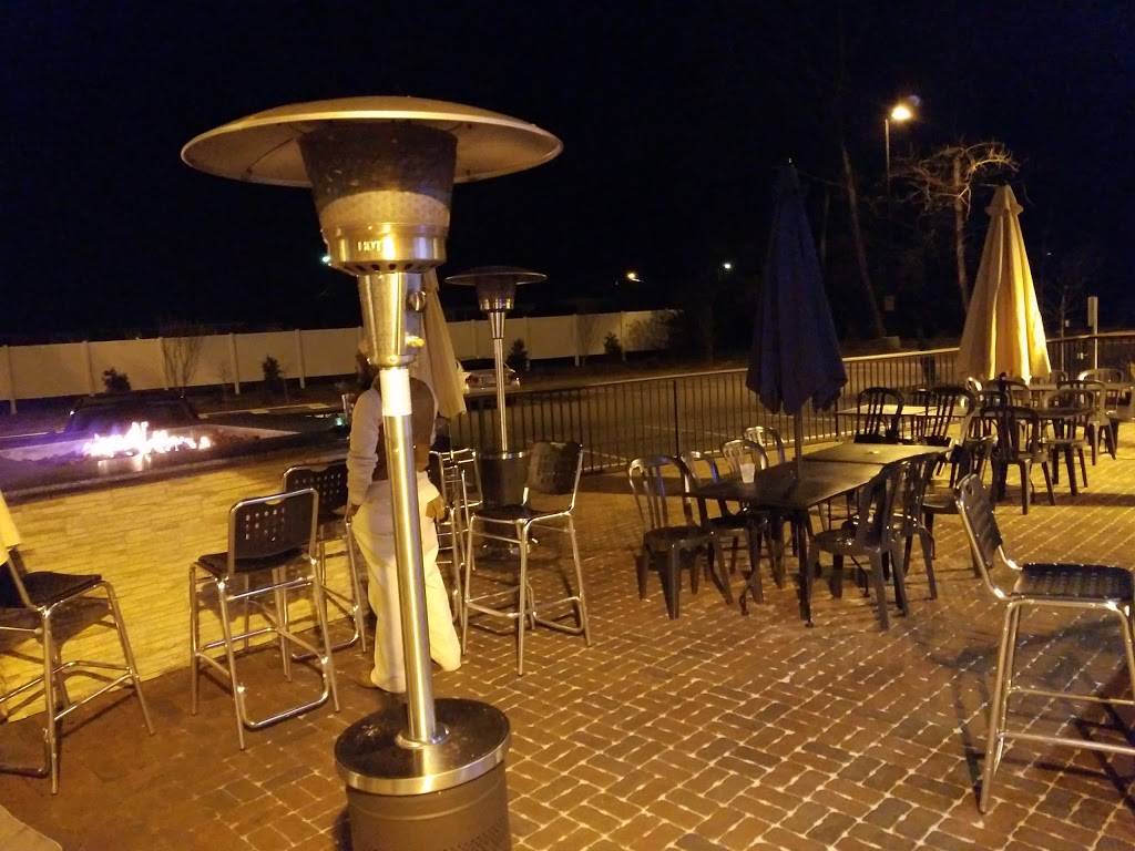 Schooners Grill | restaurant | 12567 Warwick Blvd, Newport News, VA 23606, USA | 7575994144 OR +1 757-599-4144