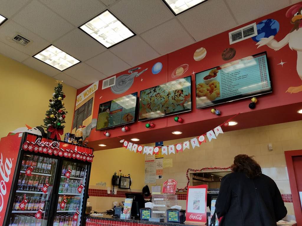 Wing World | restaurant | 876 Manor Rd, Staten Island, NY 10314, USA | 7183709464 OR +1 718-370-9464