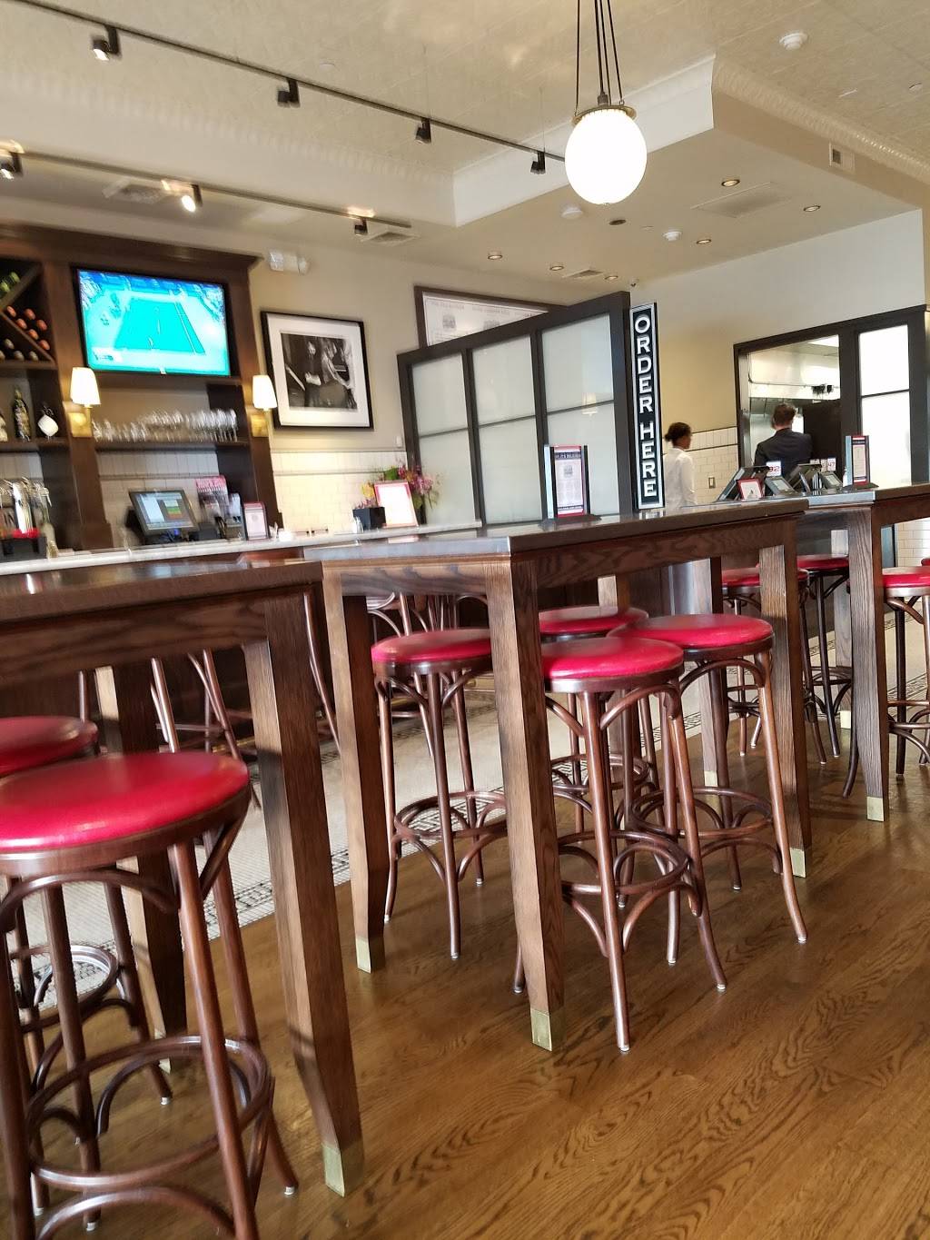 The Rex Burger & Lobster | restaurant | 524 Jericho Turnpike, Mineola, NY 11501, USA | 5167392747 OR +1 516-739-2747