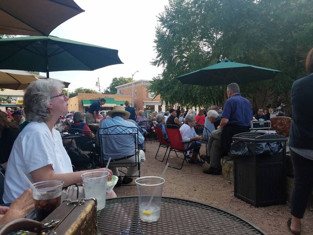 The Shed | restaurant | 123 N Lexington St, Spring Green, WI 53588, USA | 6085889049 OR +1 608-588-9049