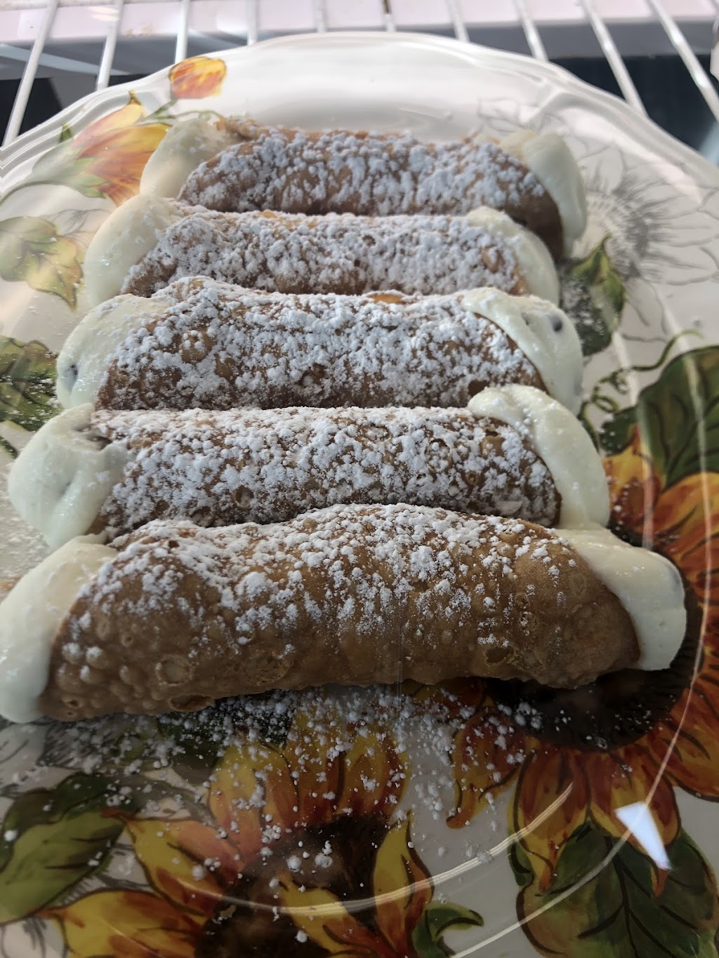 La Dolce vita cafe | bakery | 152 129th Ave W, Madeira Beach, FL 33708, USA | 7278260086 OR +1 727-826-0086