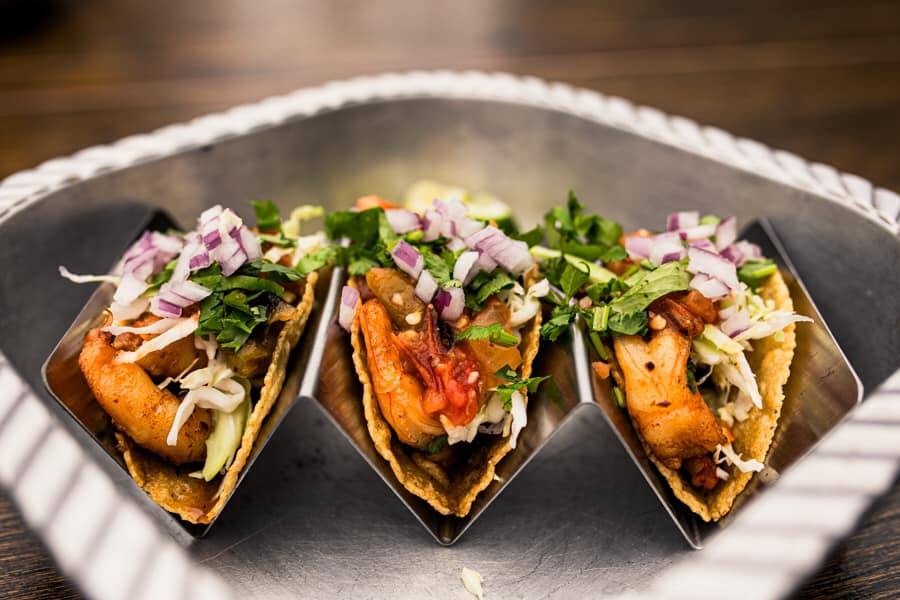 Rincon Beach Bar | restaurant | 3805 Santa Claus Ln, Carpinteria, CA 93013, USA | 8055669003 OR +1 805-566-9003