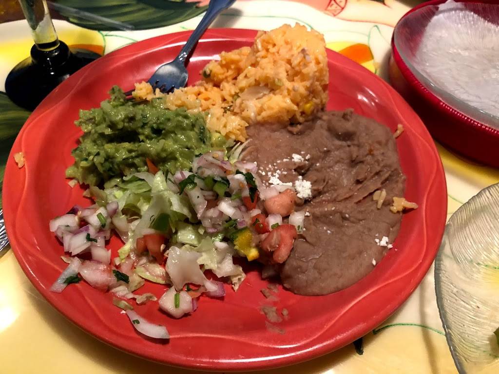 Pueblo Viejo | restaurant | 180 NY-52, Carmel Hamlet, NY 10512, USA | 8452282504 OR +1 845-228-2504