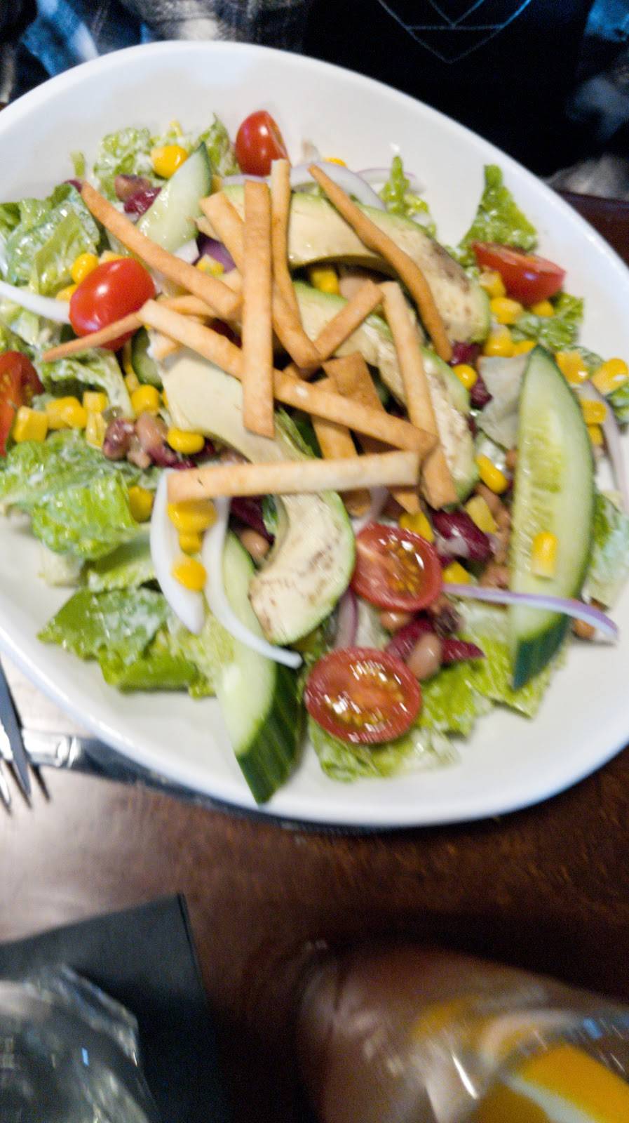 435 Bar & Grille | restaurant | 435 Lancaster St, Leominster, MA 01453, USA | 9787981111 OR +1 978-798-1111