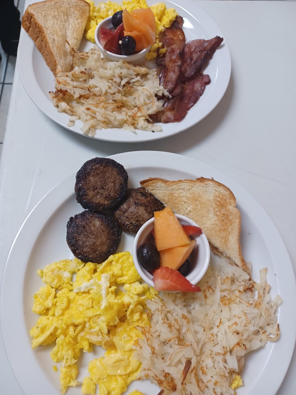 Fruity Jacks LLC | restaurant | 1199 S Pleasantburg Dr Suite A, Greenville, SC 29605, USA | 8642033349 OR +1 864-203-3349