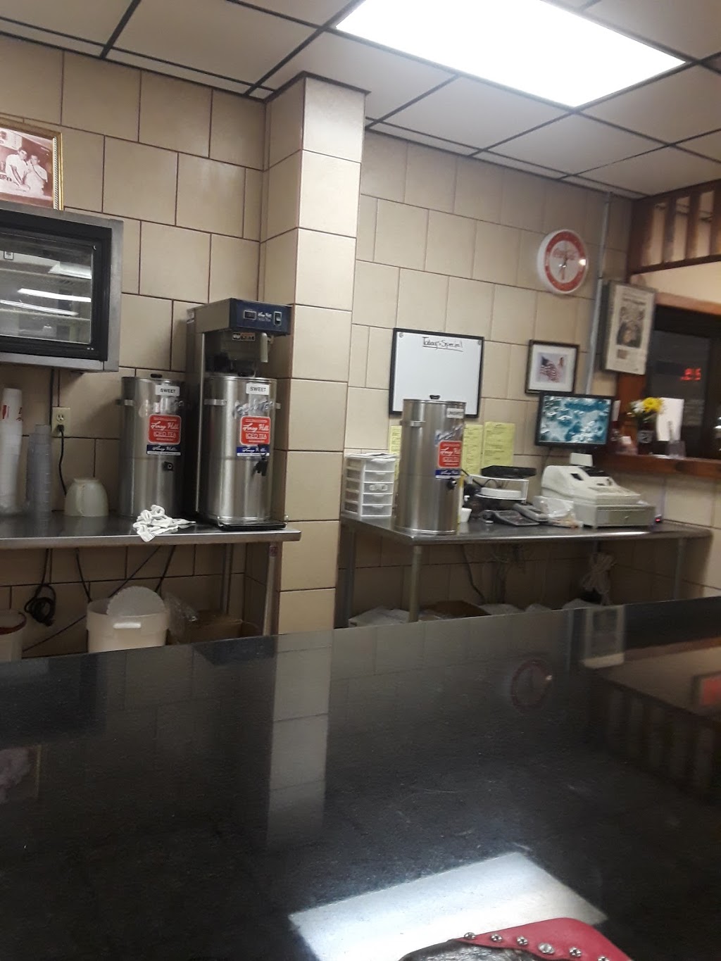 Burger Master Restaurant | restaurant | 4616 St Stephens Rd, Eight Mile, AL 36613, USA | 2514571472 OR +1 251-457-1472