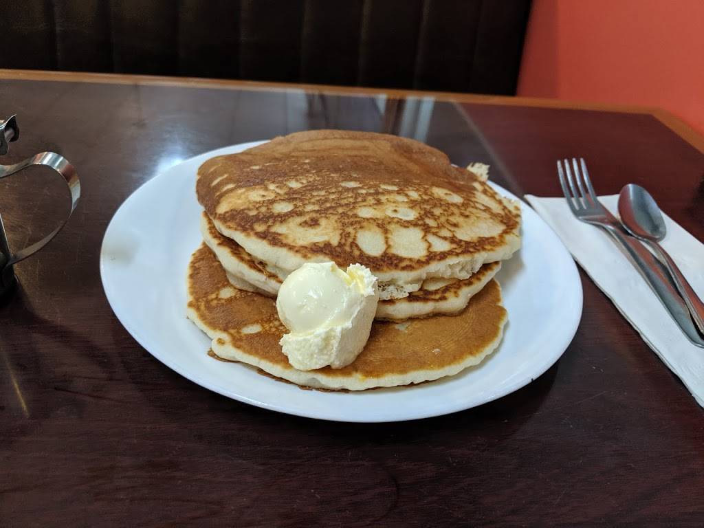Pancake Circus | restaurant | 2101 Broadway, Sacramento, CA 95818, USA | 9164523322 OR +1 916-452-3322