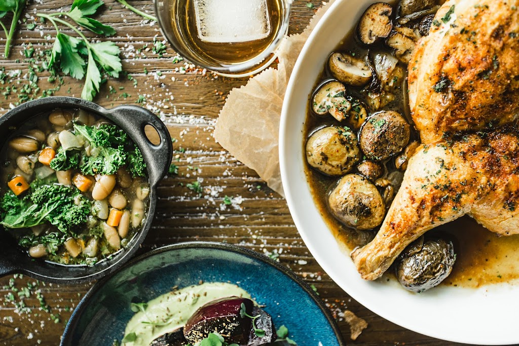 Spirits & Tales | restaurant | 5130 Bigelow Blvd, Pittsburgh, PA 15213, USA | 4122974074 OR +1 412-297-4074