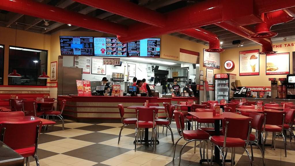 Freddys Frozen Custard & Steakburgers | restaurant | 1702 E Greenville St, Anderson, SC 29621, USA | 8643755043 OR +1 864-375-5043