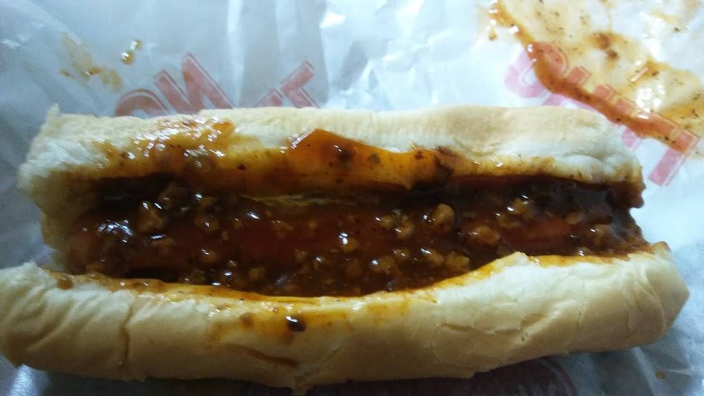 Wienerschnitzel | restaurant | 1218 E Rio Grande St, Victoria, TX 77901, USA | 3615780962 OR +1 361-578-0962