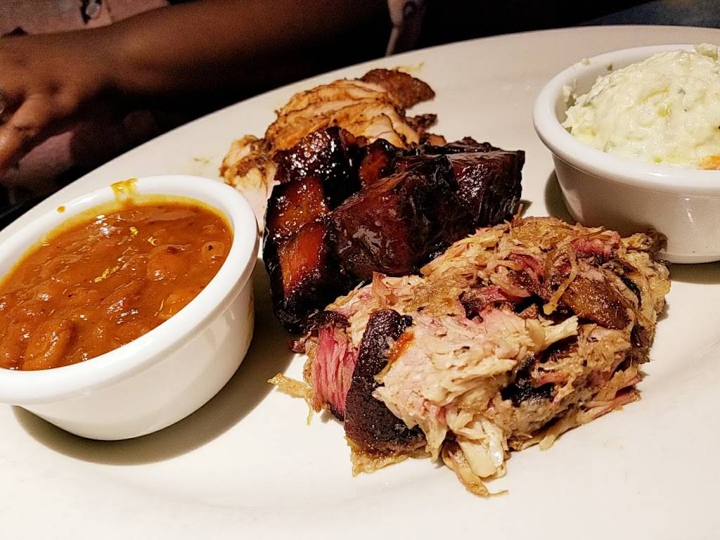 Bone Daddys | restaurant | 8856 Spring Valley Rd, Dallas, TX 75240, USA | 2145753050 OR +1 214-575-3050