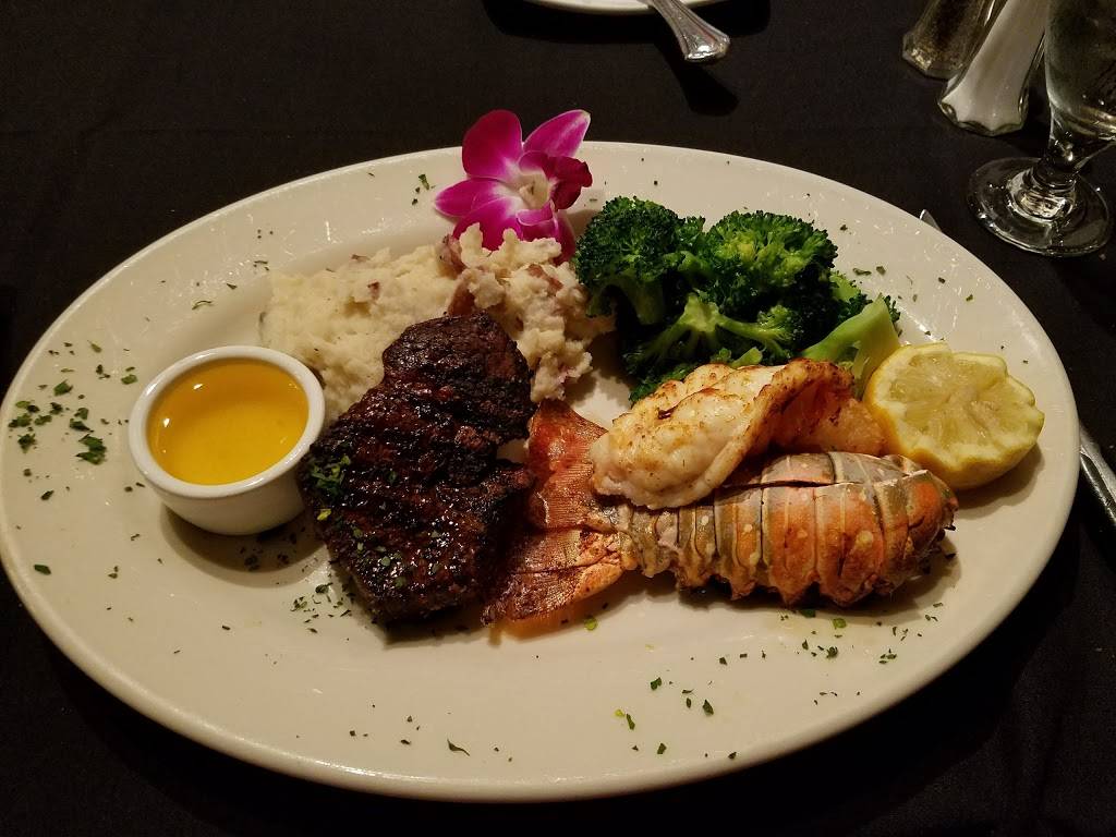 The American Hotel - Market Yard Grille | restaurant | 18 E Main St, Freehold Township, NJ 07728, USA | 7324313220 OR +1 732-431-3220