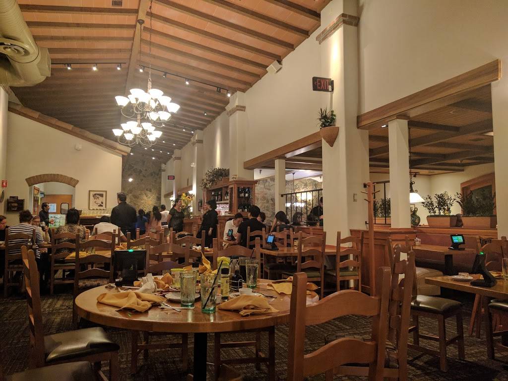 Olive Garden Italian Restaurant | meal takeaway | 1925 E Golf Rd, Schaumburg, IL 60173, USA | 8476199095 OR +1 847-619-9095