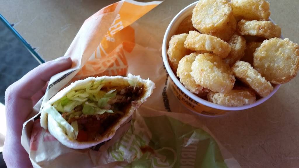 Taco Johns | restaurant | 5910 Neal Ave N, Oak Park Heights, MN 55082, USA | 6514397771 OR +1 651-439-7771