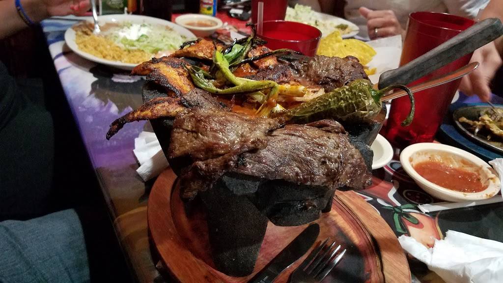 Entre Amigos | restaurant | 2600 N Saginaw Rd, Midland, MI 48640, USA | 9898326348 OR +1 989-832-6348