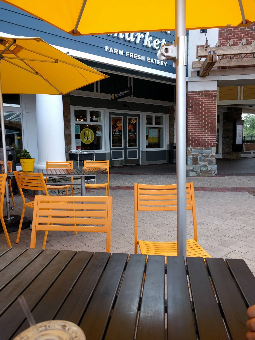 Modern Market Eatery | restaurant | 1627 Rockville Pike, Rockville, MD 20852, USA | 3016032953 OR +1 301-603-2953