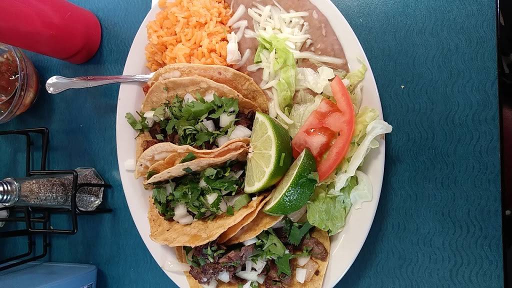La Taqueria Inc. Authentic Mexican Food | restaurant | 1818 Army Trail Rd, Hanover Park, IL 60133, USA | 6305409320 OR +1 630-540-9320