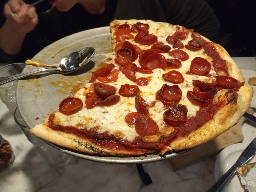 Little Tonis | restaurant | 4745 Lankershim Blvd, North Hollywood, CA 91602, USA | 8187630131 OR +1 818-763-0131