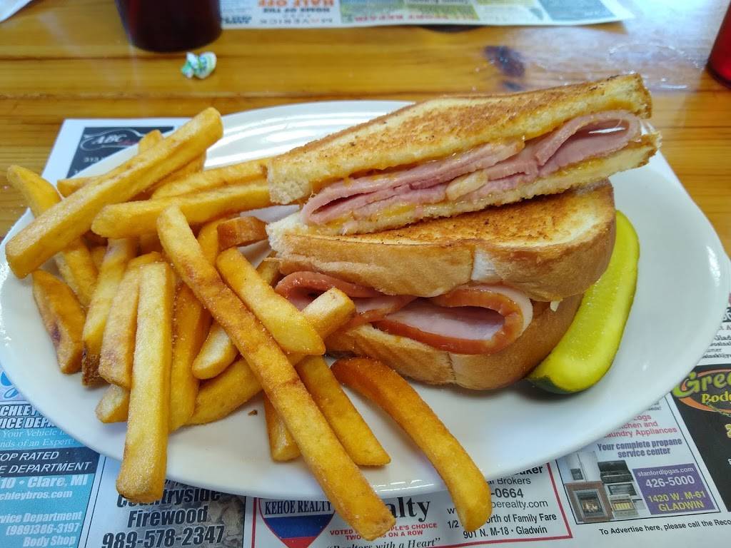 Woodland Diner | restaurant | 350 M-61, Gladwin, MI 48624, USA | 9894267440 OR +1 989-426-7440