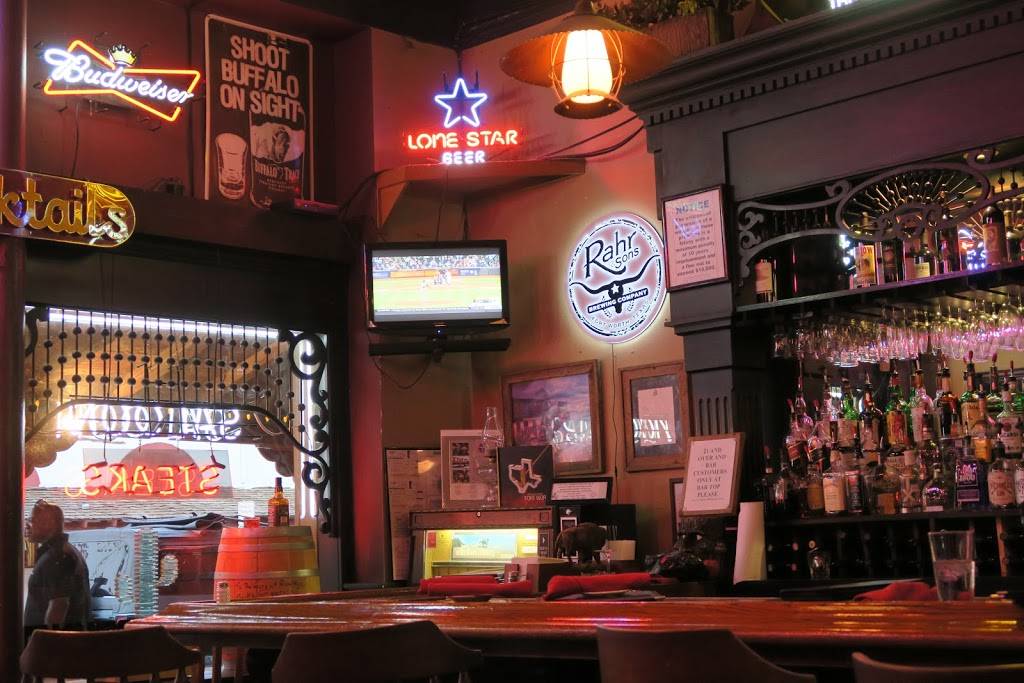 Risckys Steakhouse | restaurant | 120 E Exchange Ave, Fort Worth, TX 76164, USA | 8176244800 OR +1 817-624-4800