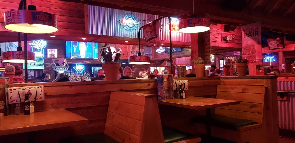 Texas Roadhouse | restaurant | 2101 E SE Loop 323, Tyler, TX 75701, USA | 9035090053 OR +1 903-509-0053