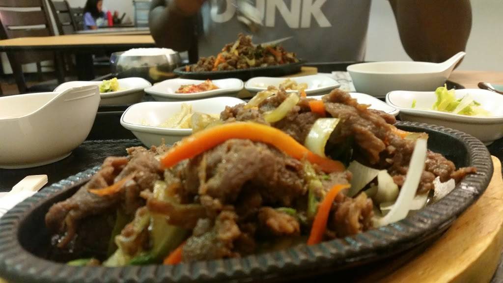 The Taste | restaurant | 408 N Texas Blvd, Denton, TX 76201, USA | 9403832387 OR +1 940-383-2387