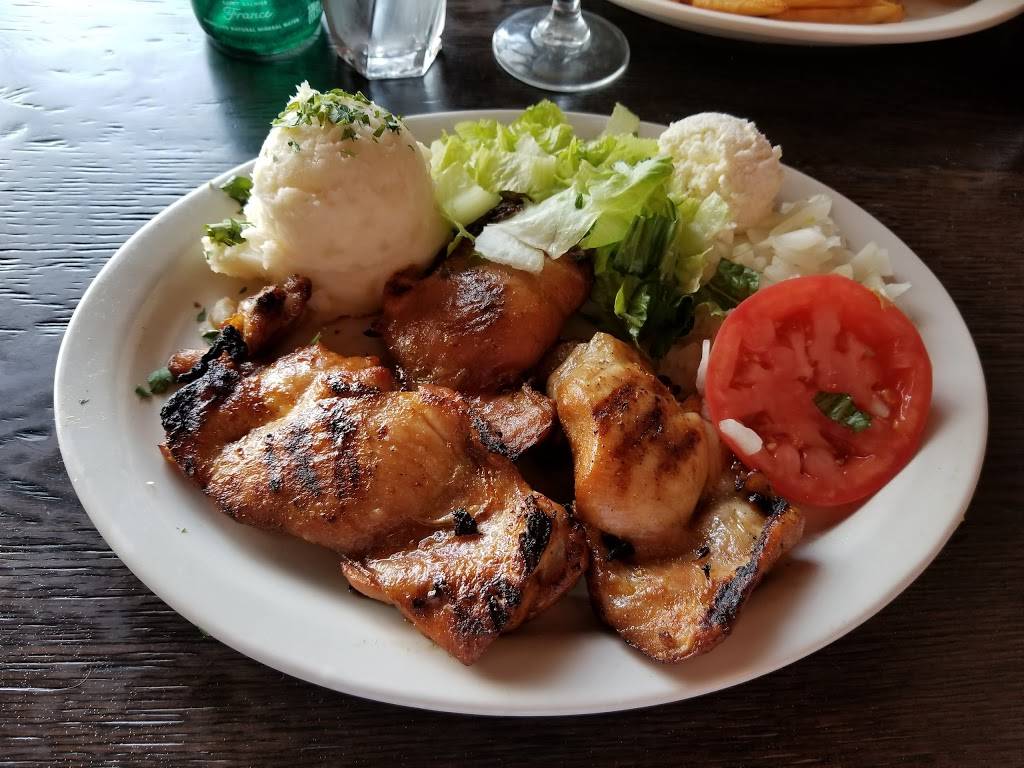 Stefan Grill | cafe | 7101 Santa Fe Dr, Hodgkins, IL 60525, USA | 7085790621 OR +1 708-579-0621