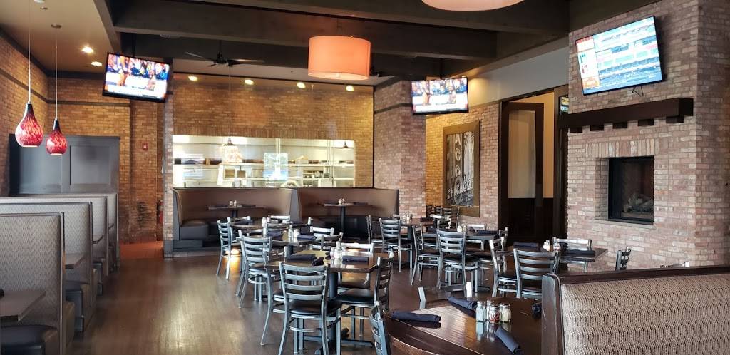 Georgios Chicago Pizzeria & Pub | restaurant | 100 W Higgins Rd, South Barrington, IL 60010, USA | 8478441988 OR +1 847-844-1988