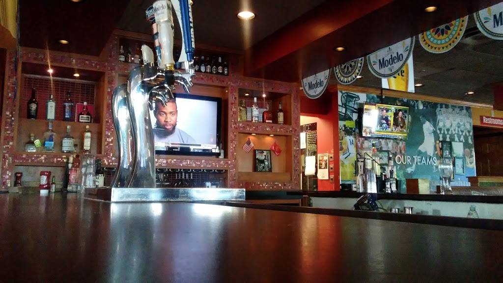 Applebees Grill + Bar | restaurant | 300 Skywatch Dr, Danville, KY 40422, USA | 8599367400 OR +1 859-936-7400