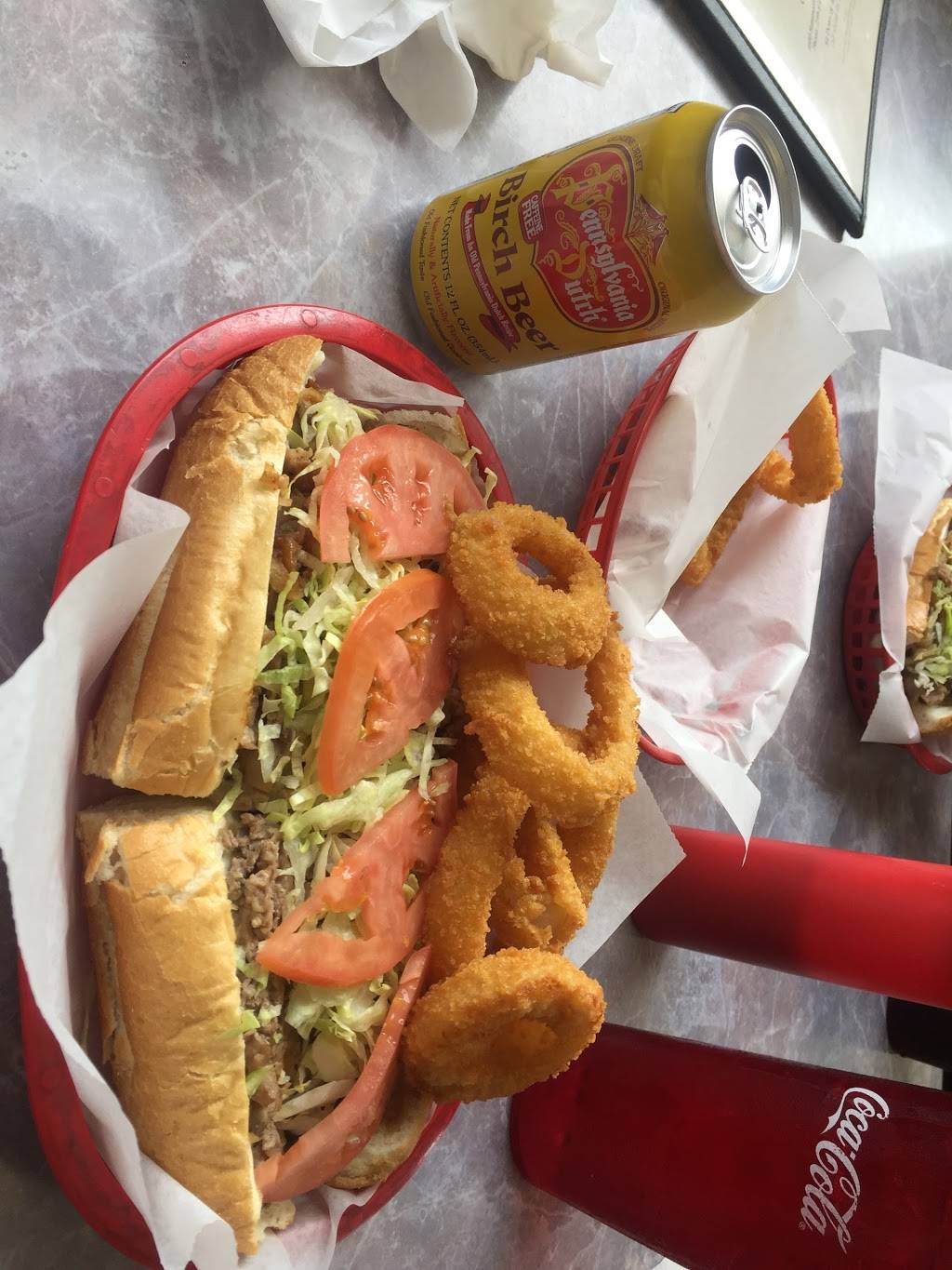 Philly Junction | restaurant | 4600 Summerlin Rd # C12, Fort Myers, FL 33919, USA | 2399366622 OR +1 239-936-6622