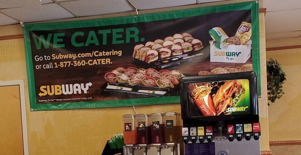 Subway | restaurant | 6 Allen Ave, Portland, ME 04103, USA | 2077970172 OR +1 207-797-0172