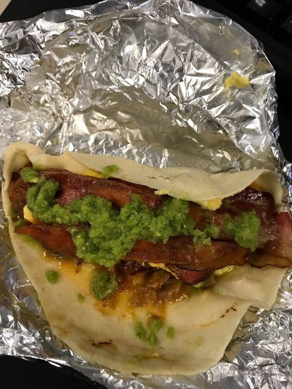 J & M Cafe | restaurant | 500 Jefferson St #208, Houston, TX 77002, USA | 7139510218 OR +1 713-951-0218