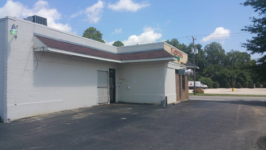 Taqueria Romeros | restaurant | 103 Beaman St, Clinton, NC 28328, USA | 9105928300 OR +1 910-592-8300